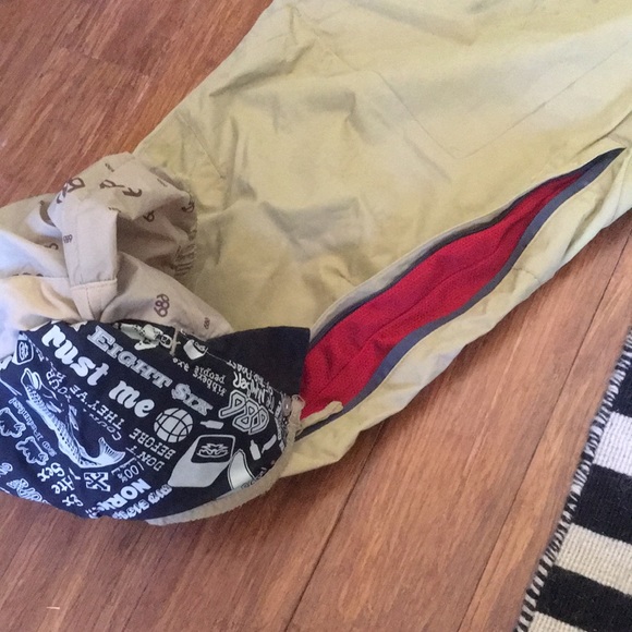 686 Snowboard Pants - Picture 8 of 12